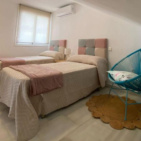 Mandala Attic Apartment Малага Екстериор снимка